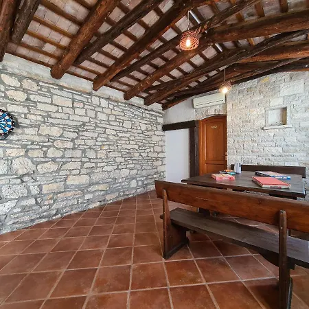 House Vidulini 2134 Pifari