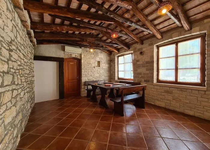 House Vidulini 2134 * Pifari